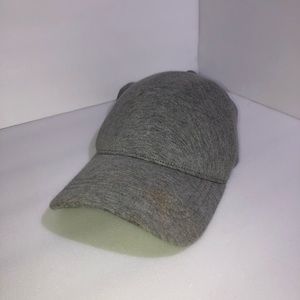 Lulu lemon hat